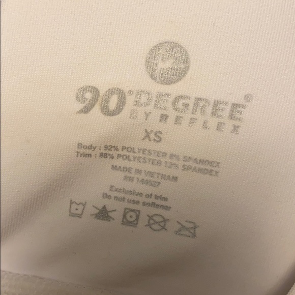 NEW White Sports top - Picture 3 of 4